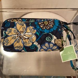 Vera Bradley wristlet